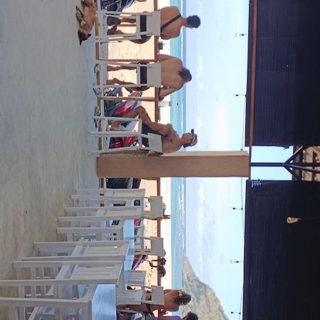 Elisa Homestay Areguling Kuta  Buitenkant foto