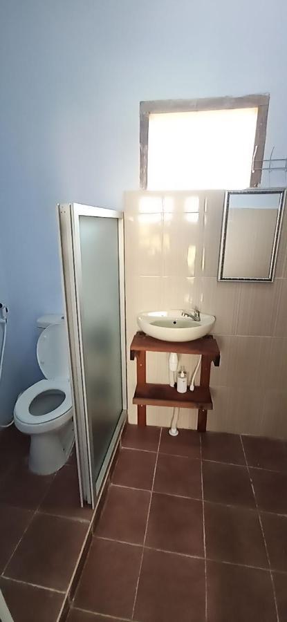 Elisa Homestay Areguling Kuta  Buitenkant foto