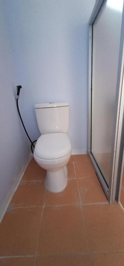 Elisa Homestay Areguling Kuta  Buitenkant foto